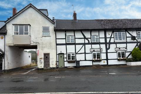 Property for auction in Worcestershire