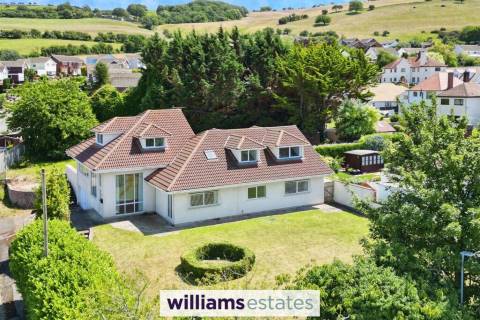 Property for auction in Clwyd