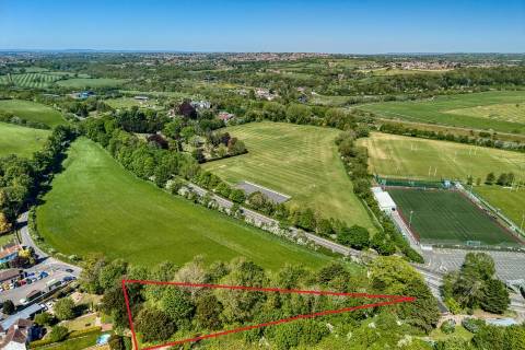 Property for auction in Avon