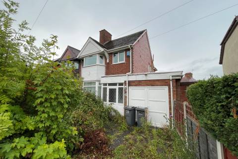 Property for auction in West Midlands