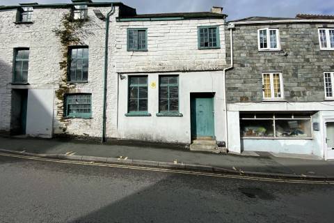 Property for auction in Cornwall