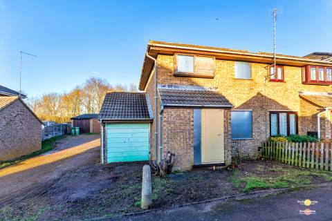 Property for auction in Buckinghamshire