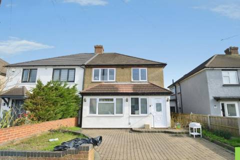 Property for auction in Essex