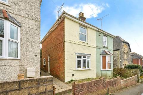 Property for auction in Isle of Wight