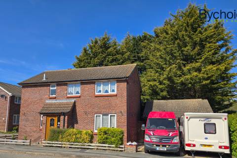 Property for auction in Suffolk