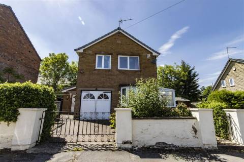 Property for auction in Derbyshire