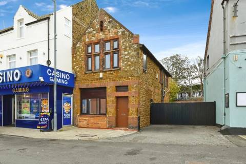 Property for auction in Norfolk