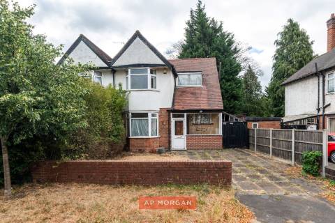 Property for auction in West Midlands