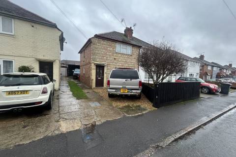 Property for auction in Berkshire