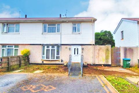 Property for auction in Buckinghamshire