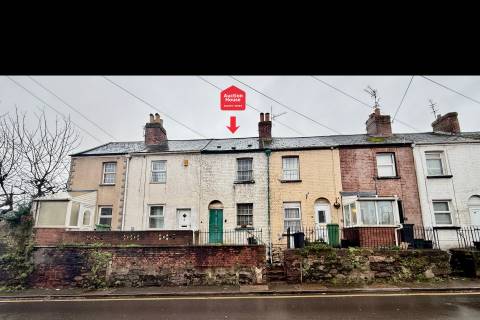 Property for auction in Devon