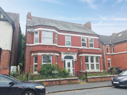 Property for auction in West Midlands