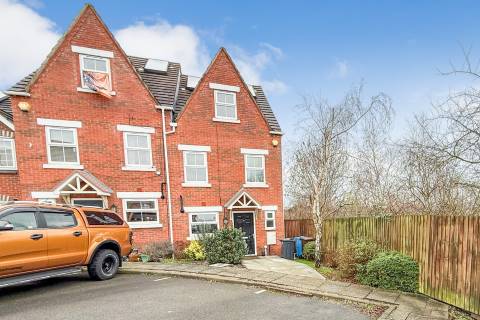 Property for auction in Derbyshire