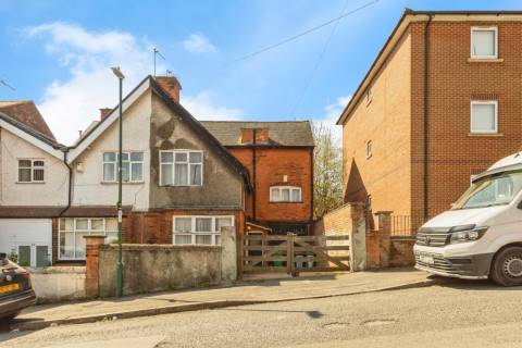 Property for auction in Nottinghamshire