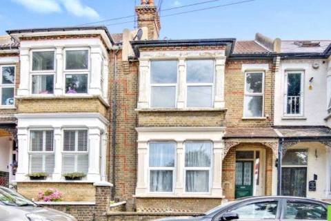 Property for auction in Essex