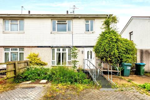 Property for auction in Buckinghamshire
