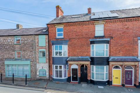 Property for auction in Powys
