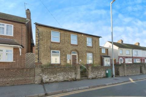 Property for auction in Kent