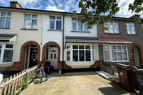 Property for auction in Essex