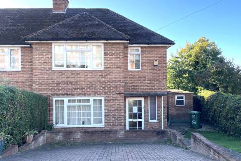 Property for auction in Buckinghamshire