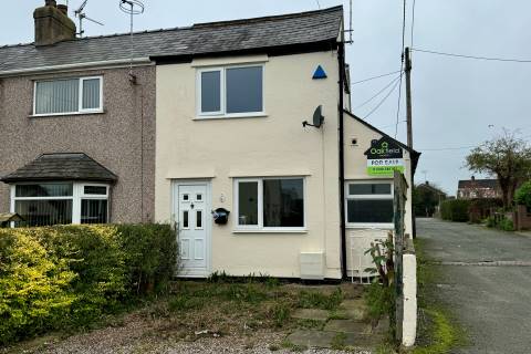 Property for auction in Clwyd