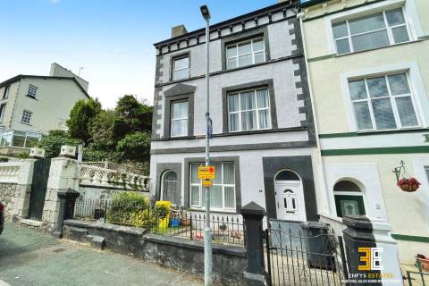 Property for auction in Gwynedd
