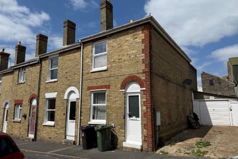 Property for auction in Isle of Wight