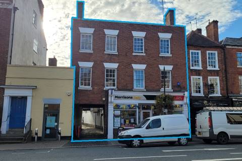 Property for auction in Worcestershire