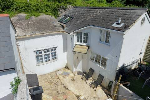 Property for auction in Isle of Wight