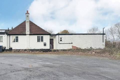 Property for auction in Warwickshire