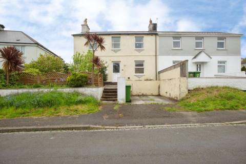 Property for auction in Devon