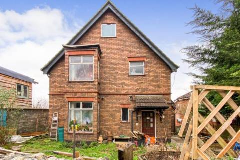 Property for auction in Avon