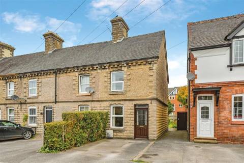 Property for auction in Derbyshire
