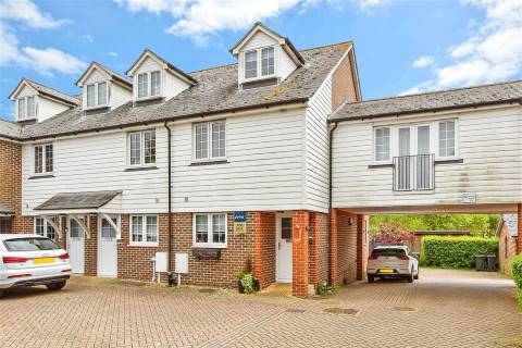 Property for auction in Kent