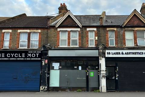 Property for auction in London