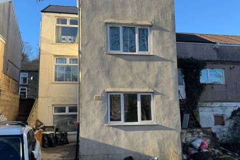 Property for auction in Mid Glamorgan