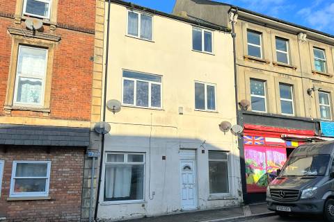 Property for auction in Somerset