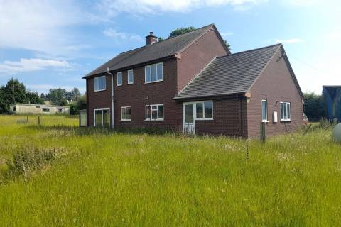 Property for auction in Powys
