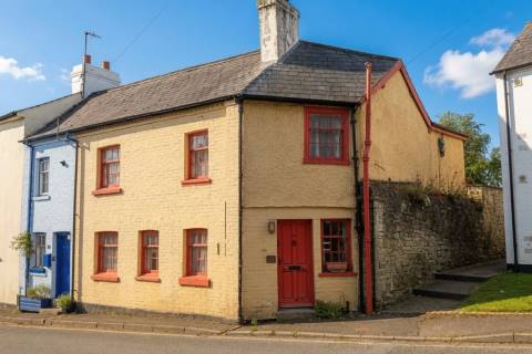 Property for auction in Herefordshire