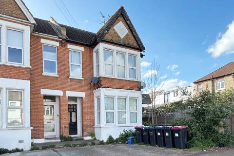 Property for auction in Essex