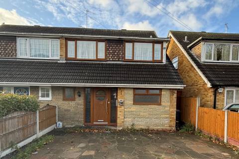 Property for auction in Essex