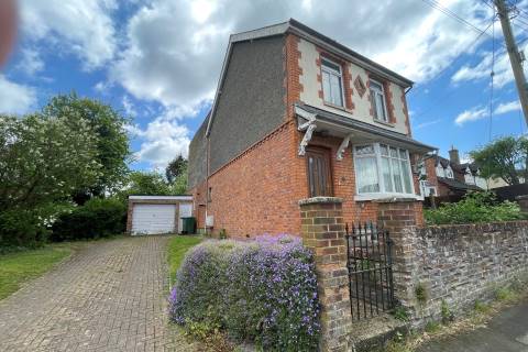 Property for auction in Buckinghamshire