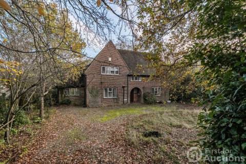 Property for auction in Berkshire
