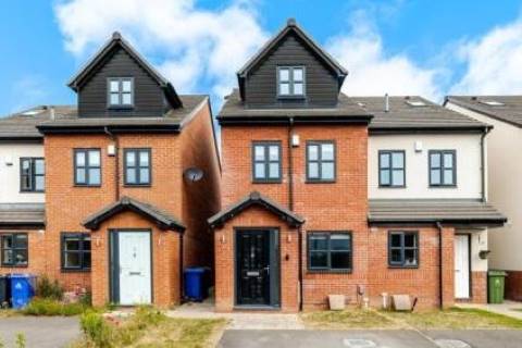 Property for auction in South Humberside