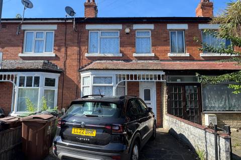 Property for auction in Essex