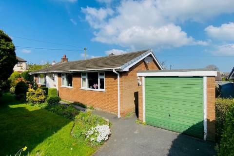 Property for auction in Clwyd