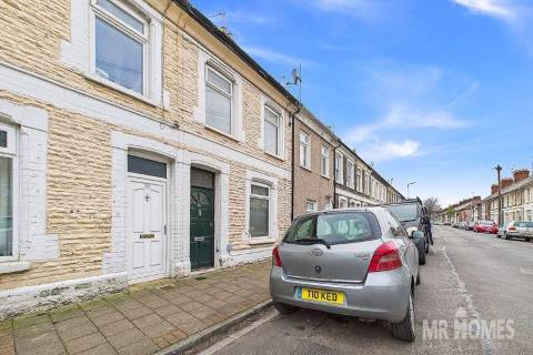 Property for auction in South Glamorgan