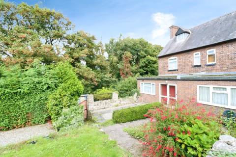 Property for auction in Clwyd