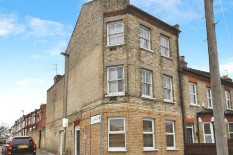 Property for auction in London