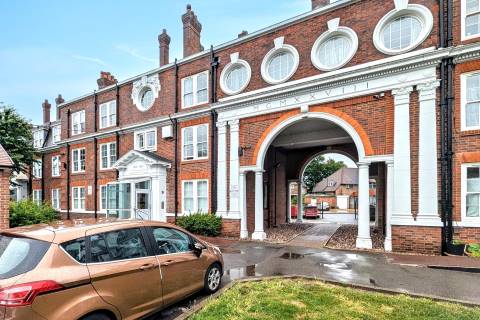 Property for auction in London